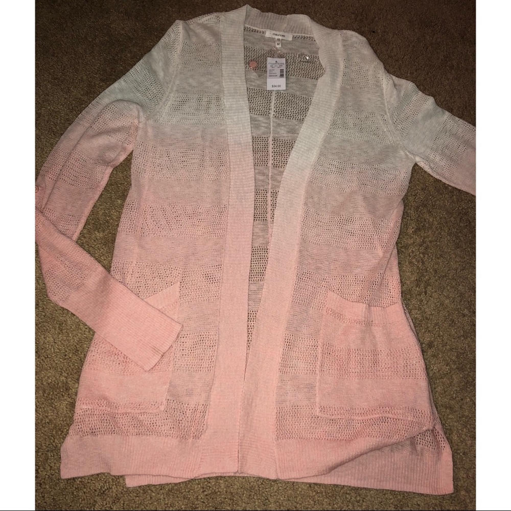 Maurice’s NWT ombré cardigan 🌸